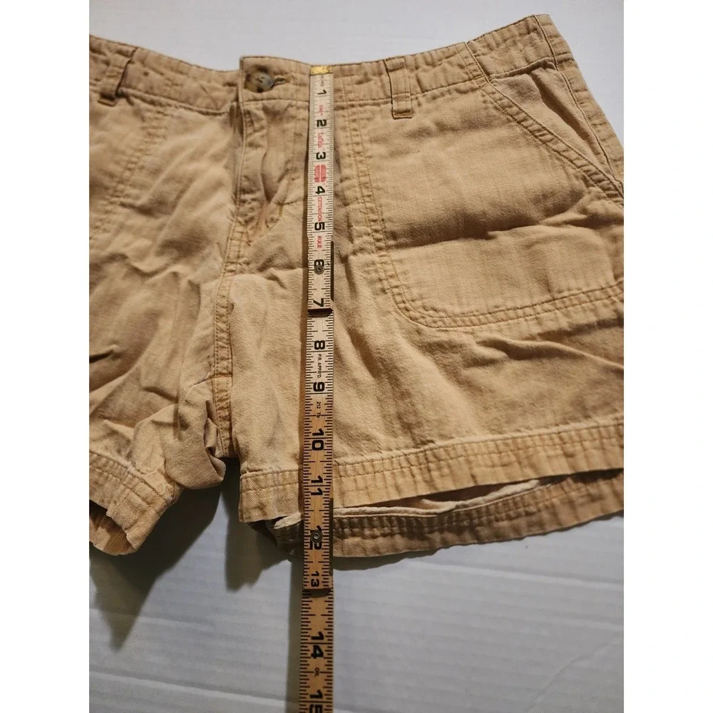Cabelas Casuals Women's Beige Cargo Shorts Gorpcore Hiking Style Size 8 Regular